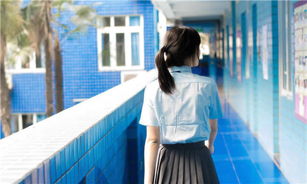 岑溪如何找到一个可以帮助我生孩子的女人？
